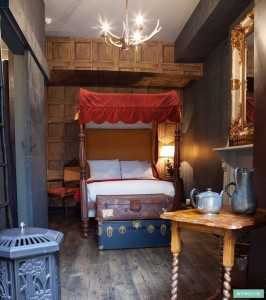 1421828213_unusual-themed-hotels-7-1__880
