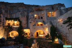 1421828283_unusual-themed-hotels-21-2
