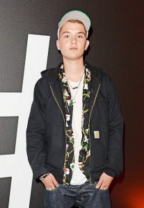 11047267_1806293316261620_1696981334_n