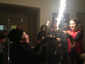 11056674_916108611744966_1857494203_n