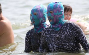 China-facekini-4_2315943k