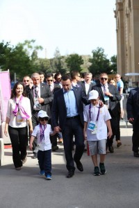 11392913_867735439984200_5209670553360006016_n