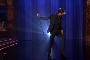 55b781d3fff2c16856a7430b_tom-cruise-lip-sync