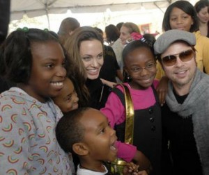 741210-R3L8T8D-650-pittangliex-wide-community