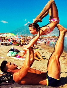 10676364_916241391720168_65074941583145147_n