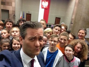 11329871_907677722602911_6919895908873873319_n