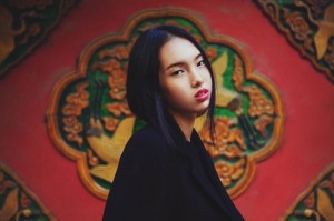 13377960-R3L8T8D-900-different-countries-women-portrait-photography-michaela-noroc-4-beijing-china