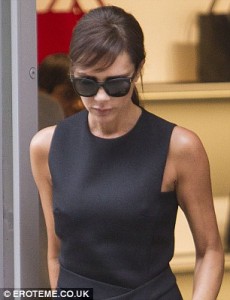 2C0A1AB200000578-3224927-Hair_muse_Victoria_appeared_to_be_channeling_a_young_Audrey_Hepb-m-58_1441671368713