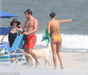 2C0AD21B00000578-3225058-image-a-80_1441627034953