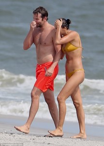 2C0AD23B00000578-3225058-image-m-72_1441626040253