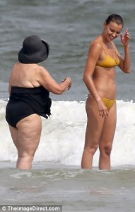 2C0AD29600000578-3225058-image-a-49_1441624317377