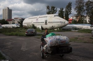 2C3A4B4900000578-0-image-m-91_1442088438107