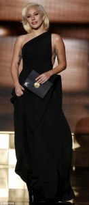 2C9323F100000578-3228427-image-a-259_1442812868552