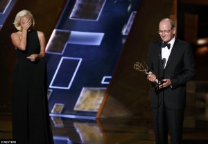 2C93285000000578-3228427-image-a-101_1442800412869