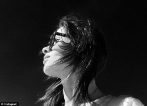 2CE7445E00000578-3253642-image-m-23_1443540993077