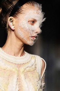 Givenchy - Spring 2016 New York Fashion Week