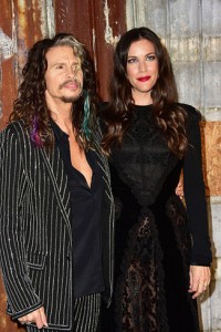 Givenchy - Arrivals - Spring 2016 New York Fashion Week