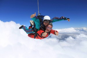 969378_563927133644640_2015590763_n