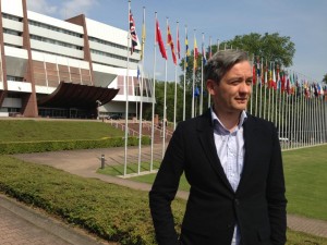 993761_552999738070713_512633595_n