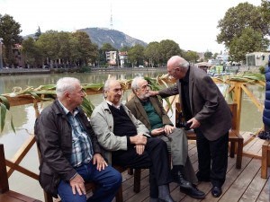 10380318_851400284976130_7240605947834732449_n