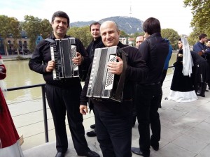 12088346_851398838309608_1184531983674582319_n