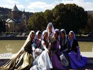 12119116_851403851642440_1793110292692964948_n (1)