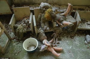 2D4C246400000578-0-image-a-135_1444563674425