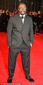 2DCF81E700000578-3290358-image-m-144_1445900556513