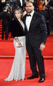 2DCF987A00000578-3290358-image-m-164_1445885095405