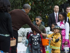 2DF4F17500000578-0-image-a-14_1446260848196