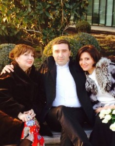 12366868_1014078941971324_1864270915_n