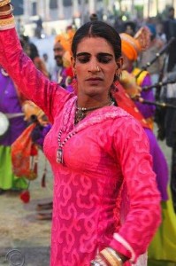 12511624_1110141175697392_608403678_n