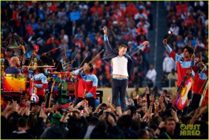 coldplay-super-bowl-halftime-show-2016-video-06