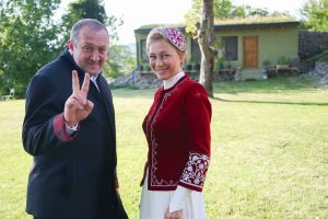 13627171_1225589640784780_807795889838079109_n