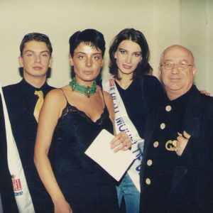 fdabe33c-d247-49f3-84cc-9a811292b202