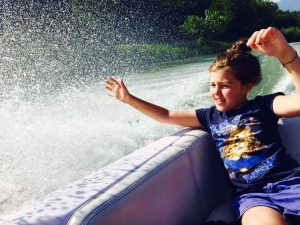 13876647_1409149215778141_3685899821198542725_n