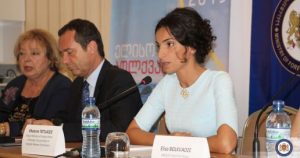 b0de924a0c809036138d413834cfe0f2