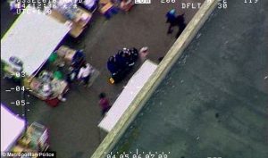 3927b2e700000578-3824788-image-a-19_1475742767497