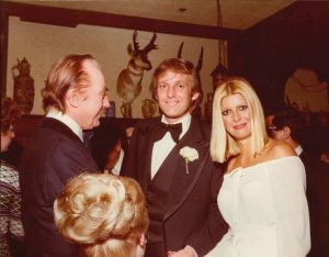 more_img-1479210973792793