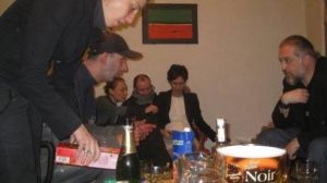 more_img-1479301101928914