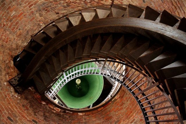 _99052231_1_eye_of_the_tower_by_mehmet_yasa