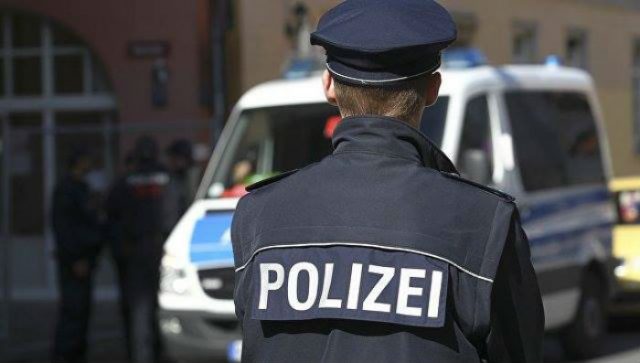 poli