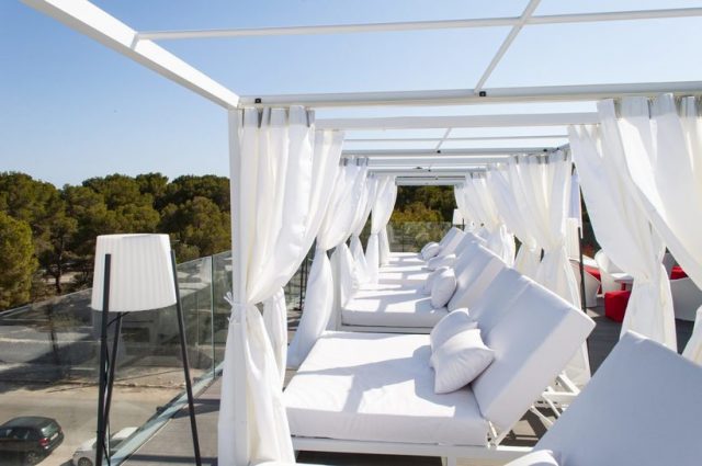Som-dona-terrace-2-e1566206493219